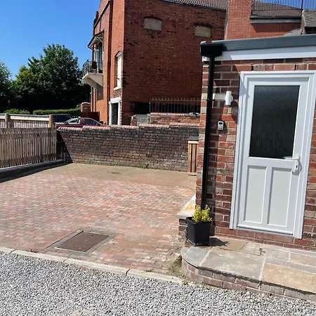 Hill Street Railway Retreat. Apartment Elsecar Exterior photo